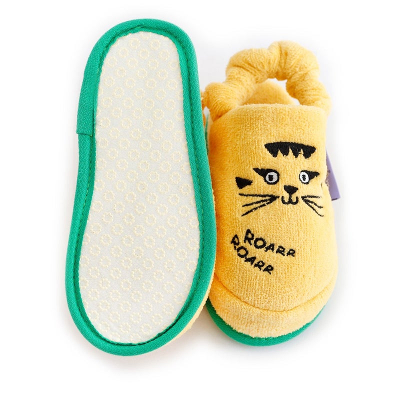 Milk & Moo Kids Slippers, 20cm 100% Cotton, Kids Indoor Slippers, Non-Slip Soft Sole, Slip-On Lightweight, Breathable, Ideal for Home, Bath, Indoor Use, Skater Cheetah Design, For Boys and Girls, 5-6 Years Old - Image 5